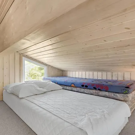 Holiday home 3 Bedroom Stunning In Hjorring Lonstrup